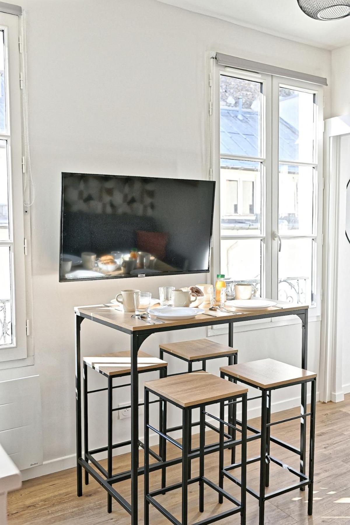 Convenient Near Gare De Lyon