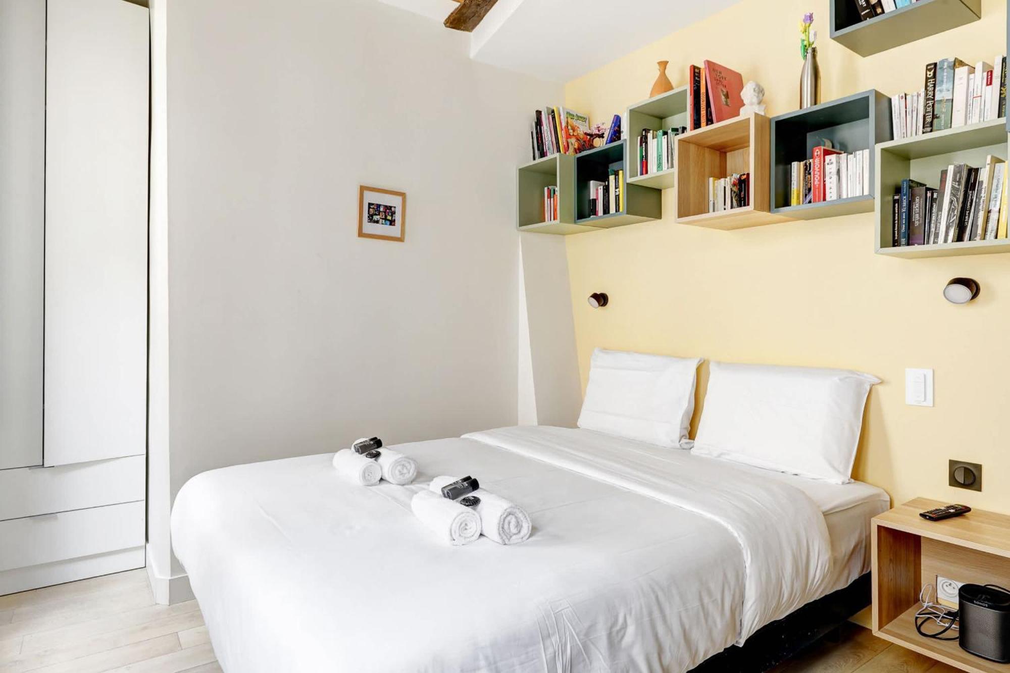 Sejour Parisien Elegant Pour 2 Personnes *