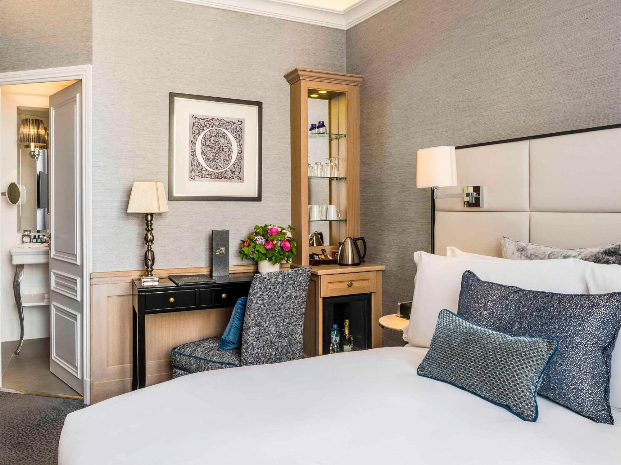 Hotel Sofitel Baltimore Tour Eiffel