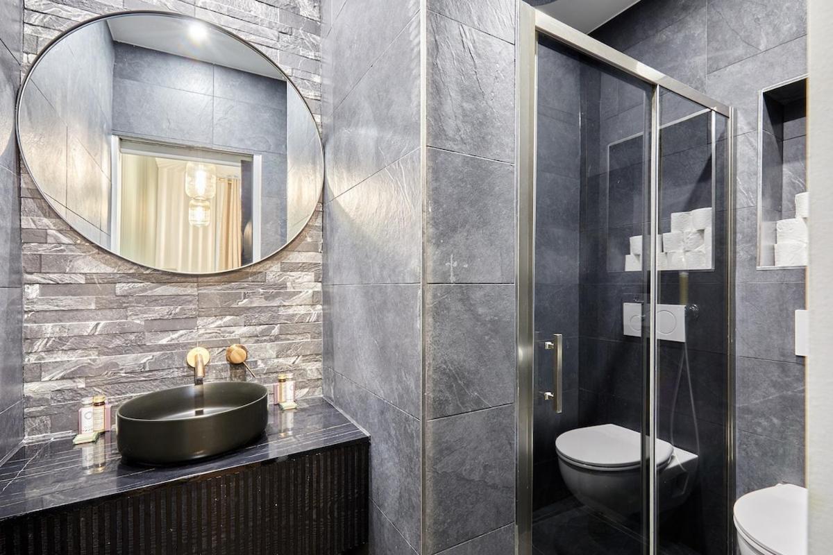 Montmartre By Prestige * Paris