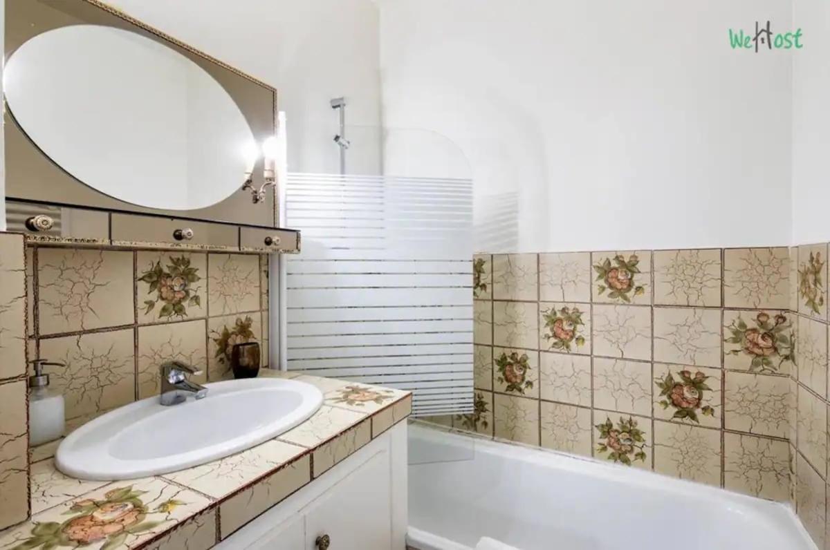 Apartment Saint Benoit - Kp - Lovely In St Germain-des-pres For 4p *