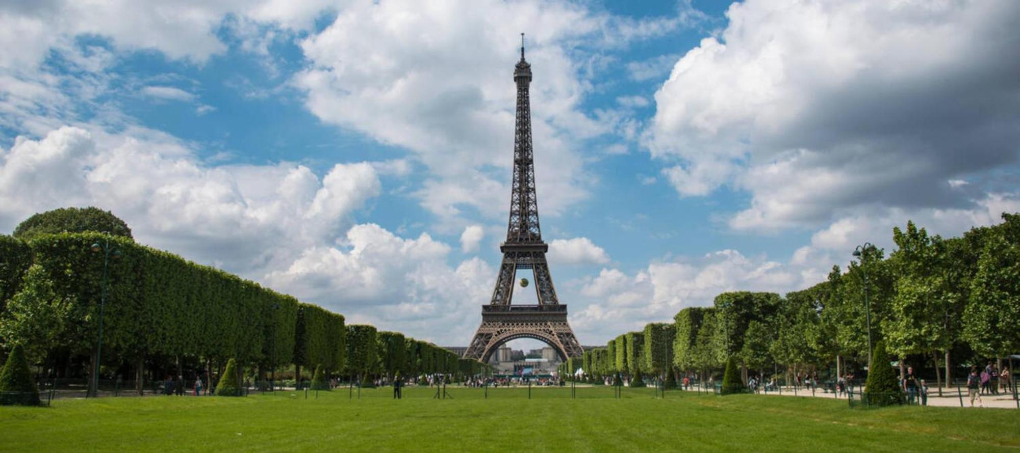 Near Des Invalides By Weekome * Paris