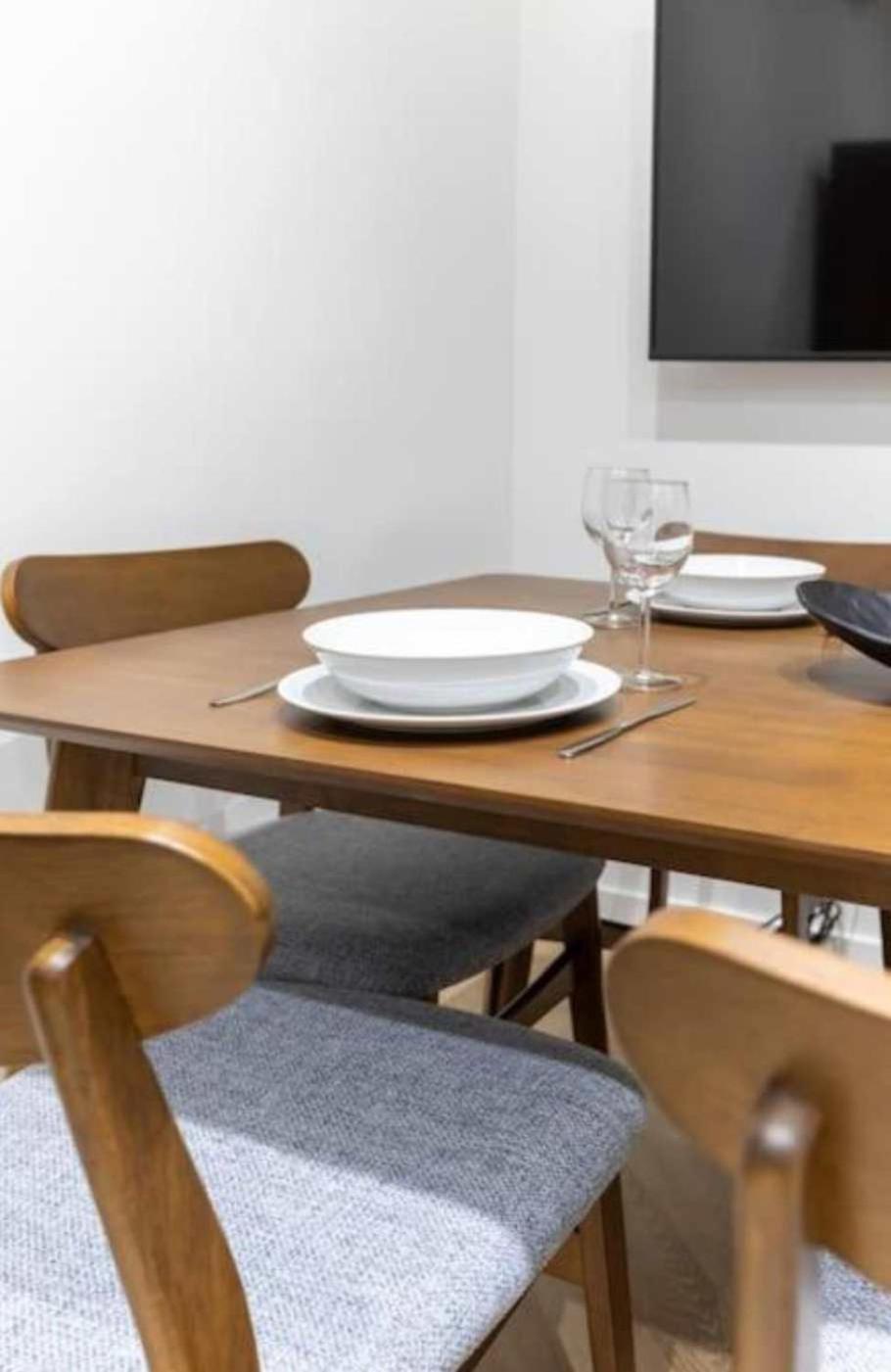 Elegant Pres Du Jardin Du Luxembourg Apartment