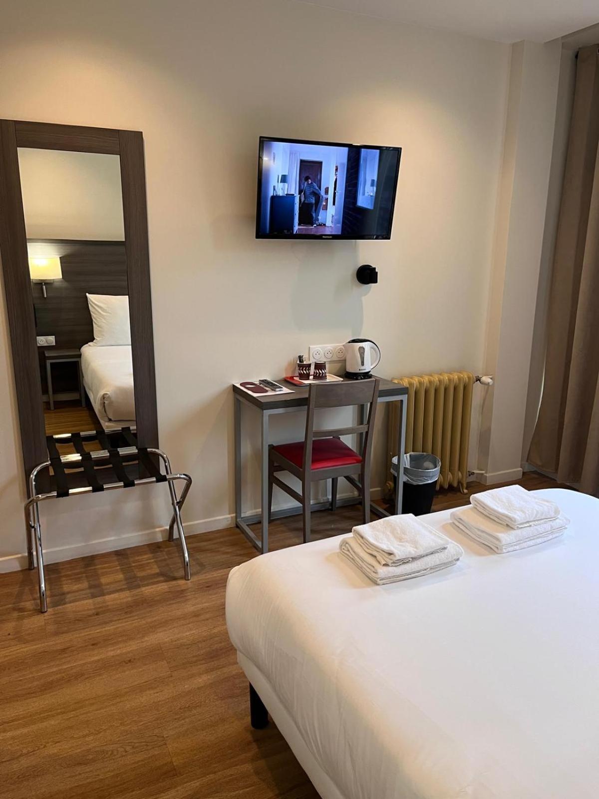 Hipotel Voltaire Bastille 3* Paris