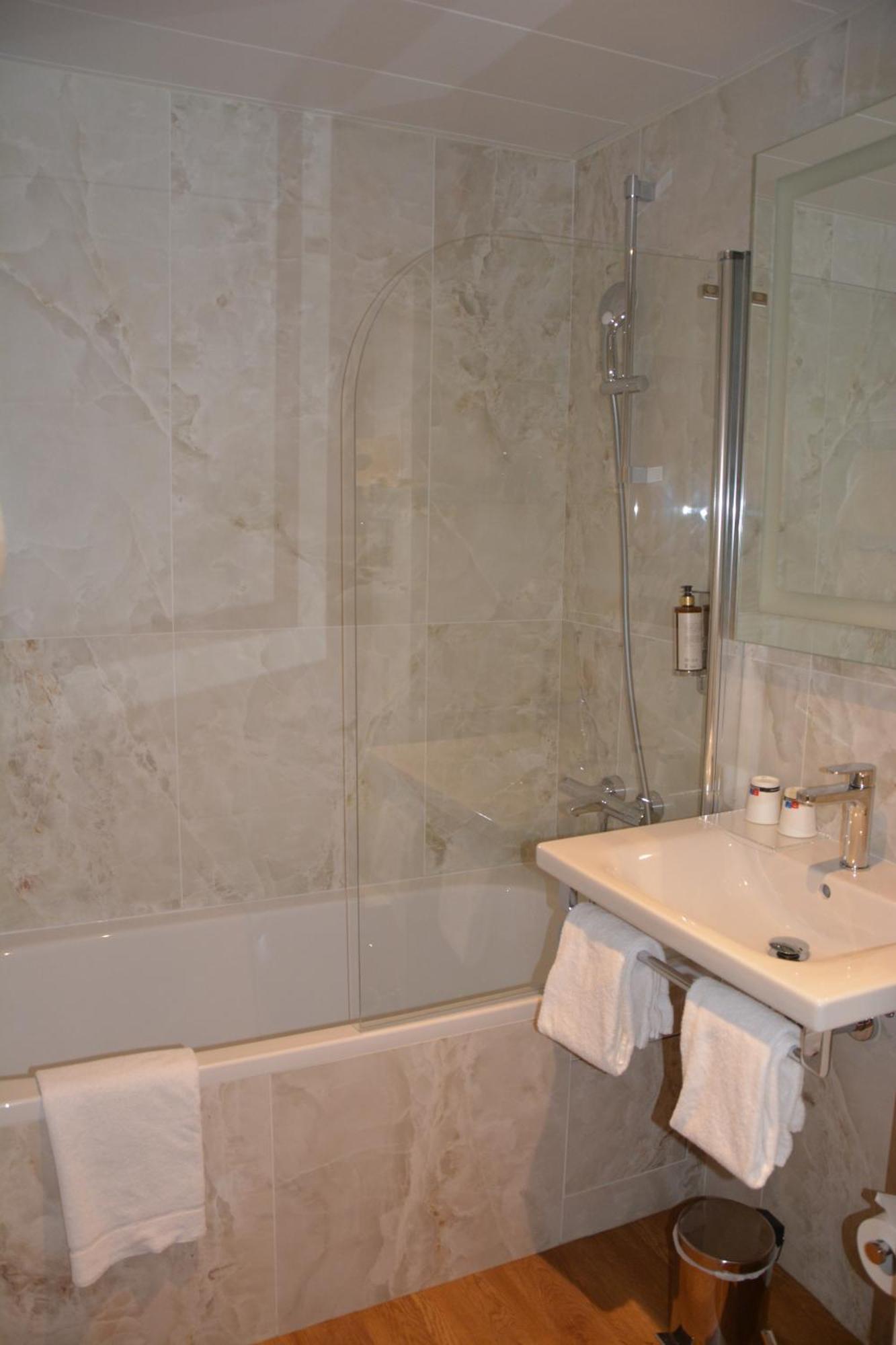 Montcalm 3* Paris