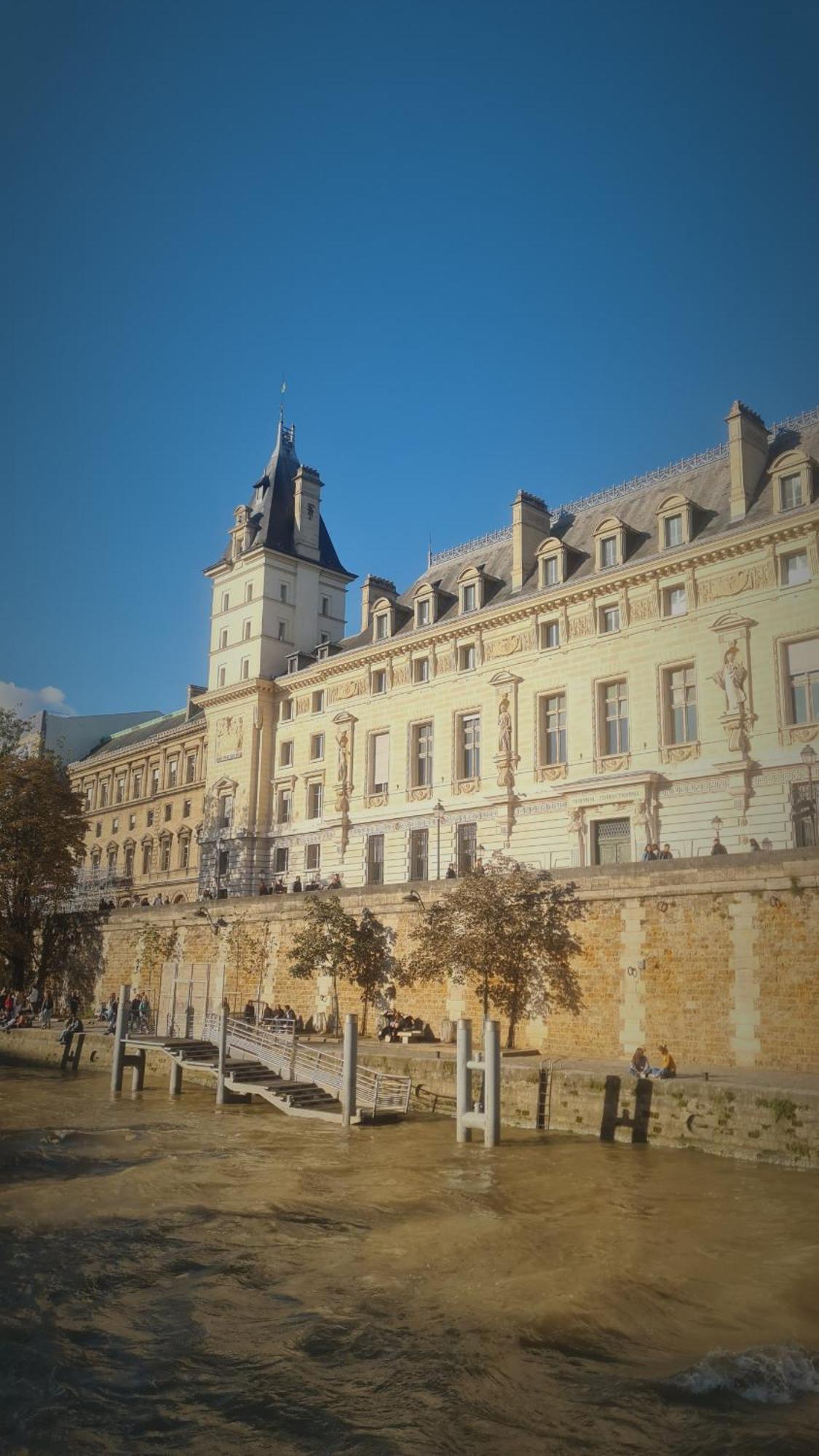 Urban Flat 74 - Disneyland In * Paris