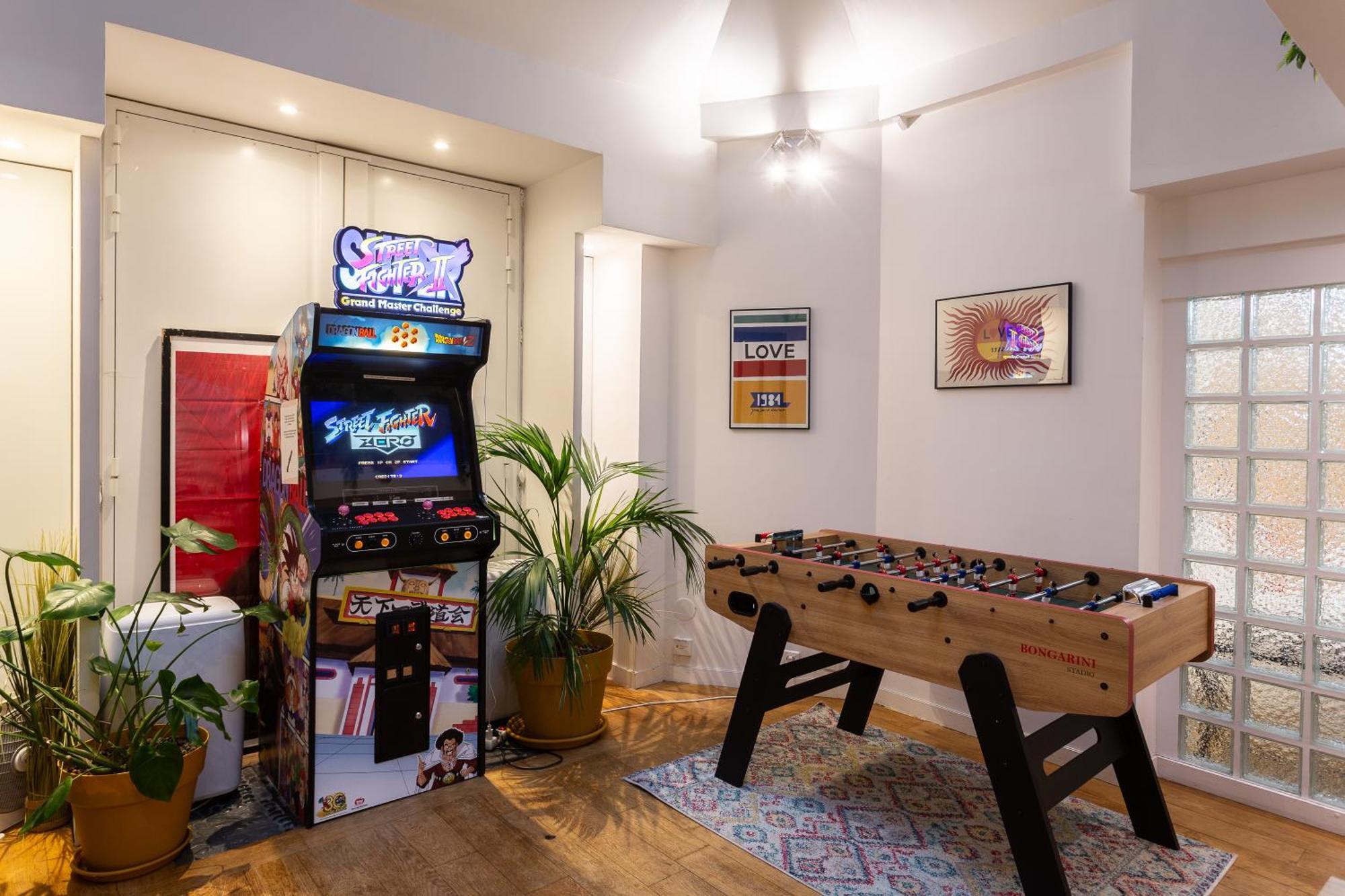 Loft Familial Au Coeur De Avec Clim, Arcade Et Baby-foot Proche Republique Et Canal St Martin Appartement Paris