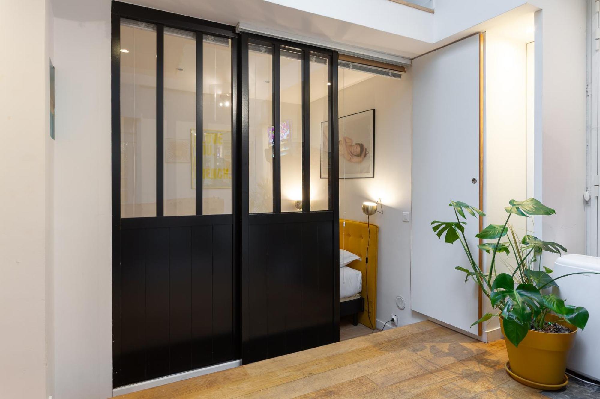 Loft Familial Au Coeur De Avec Clim, Arcade Et Baby-foot Proche Republique Et Canal St Martin Appartement *