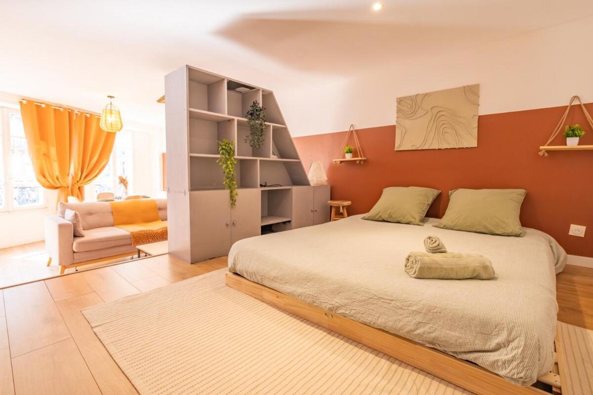 Charming 50m2 - Saint Germain Des Pres Apartment *