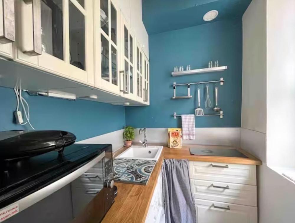 L'antiquaire - Cosy & Of Luxembourg Park Apartment