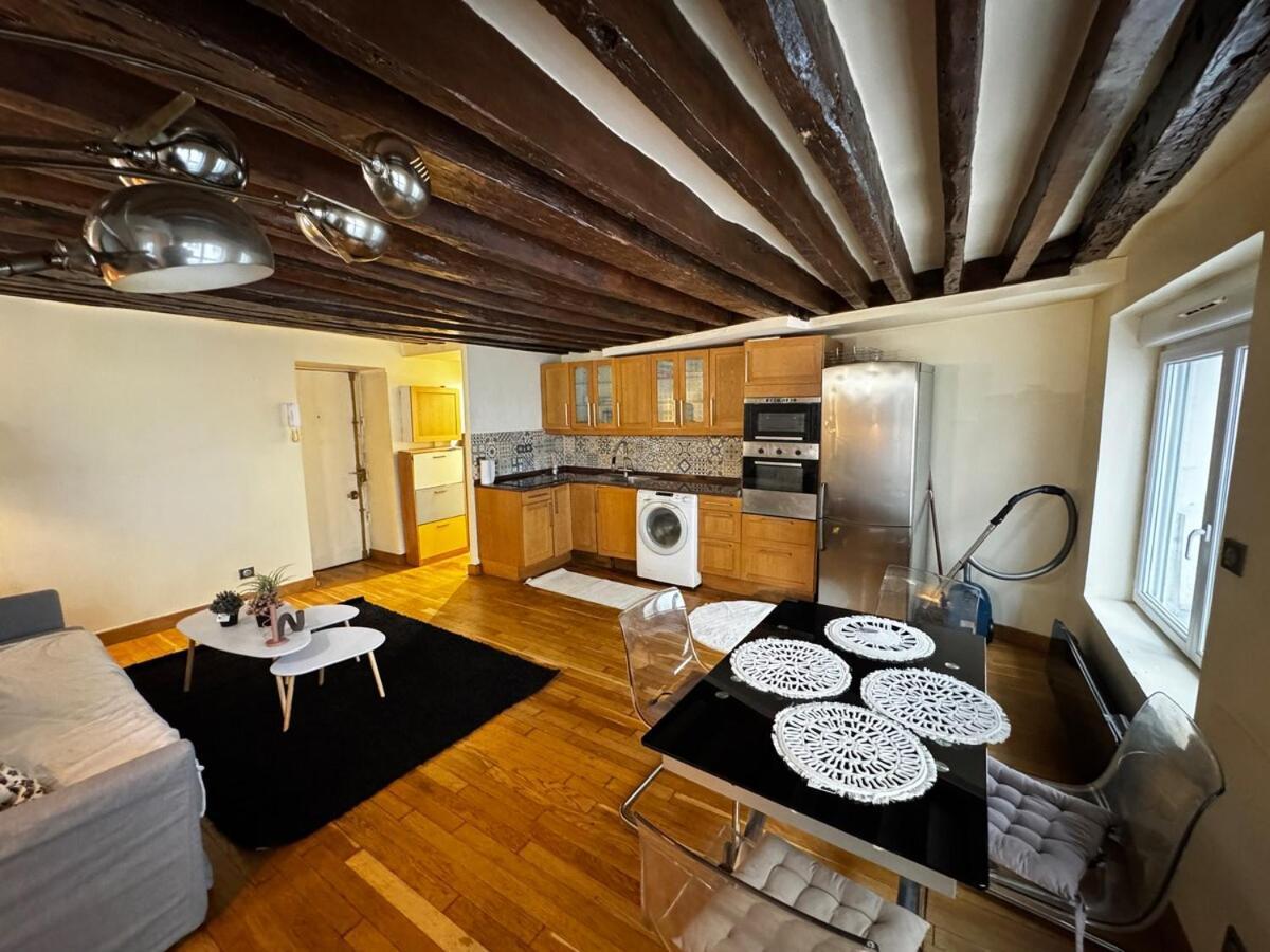 Apartment Grands Boulevards 4 Guests *
