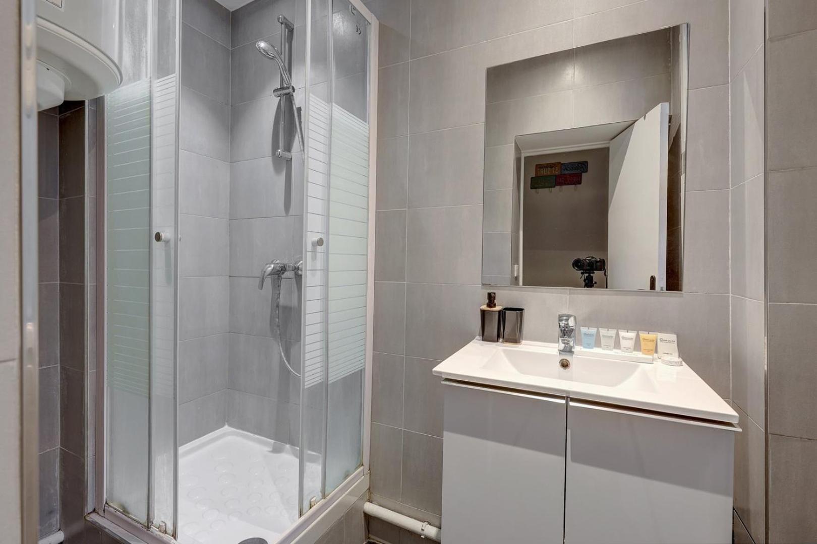 583 Folie Pigalle - Cozy Quartier Pigalle Appartement *