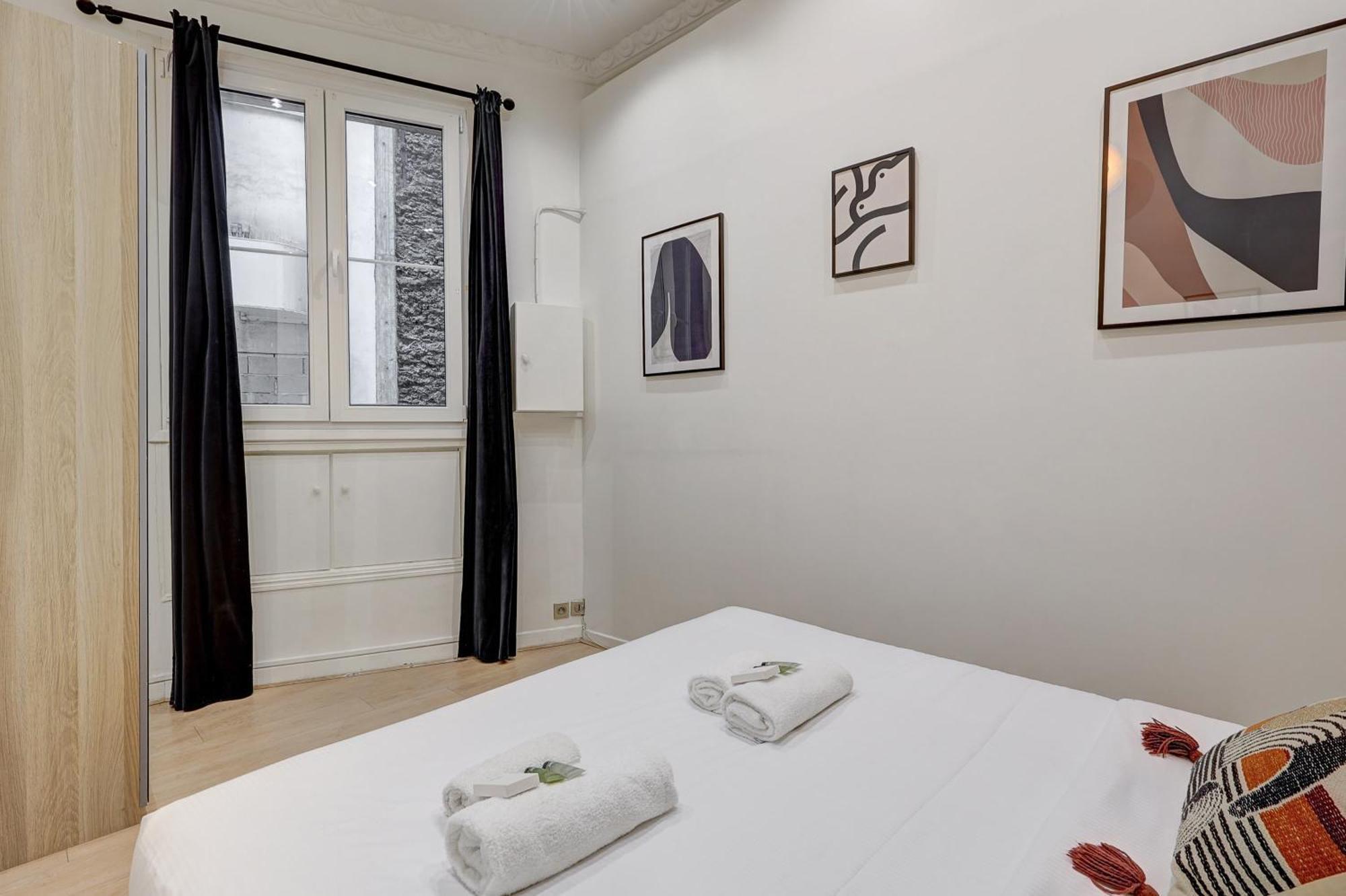 Luxueux Au Coeur Des Champs-elysees Apartment