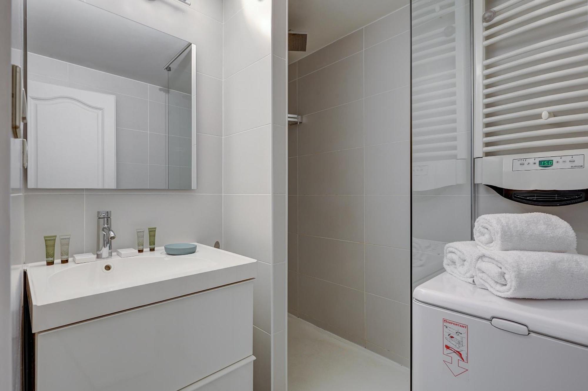 Luxueux Au Coeur Des Champs-elysees Apartment *