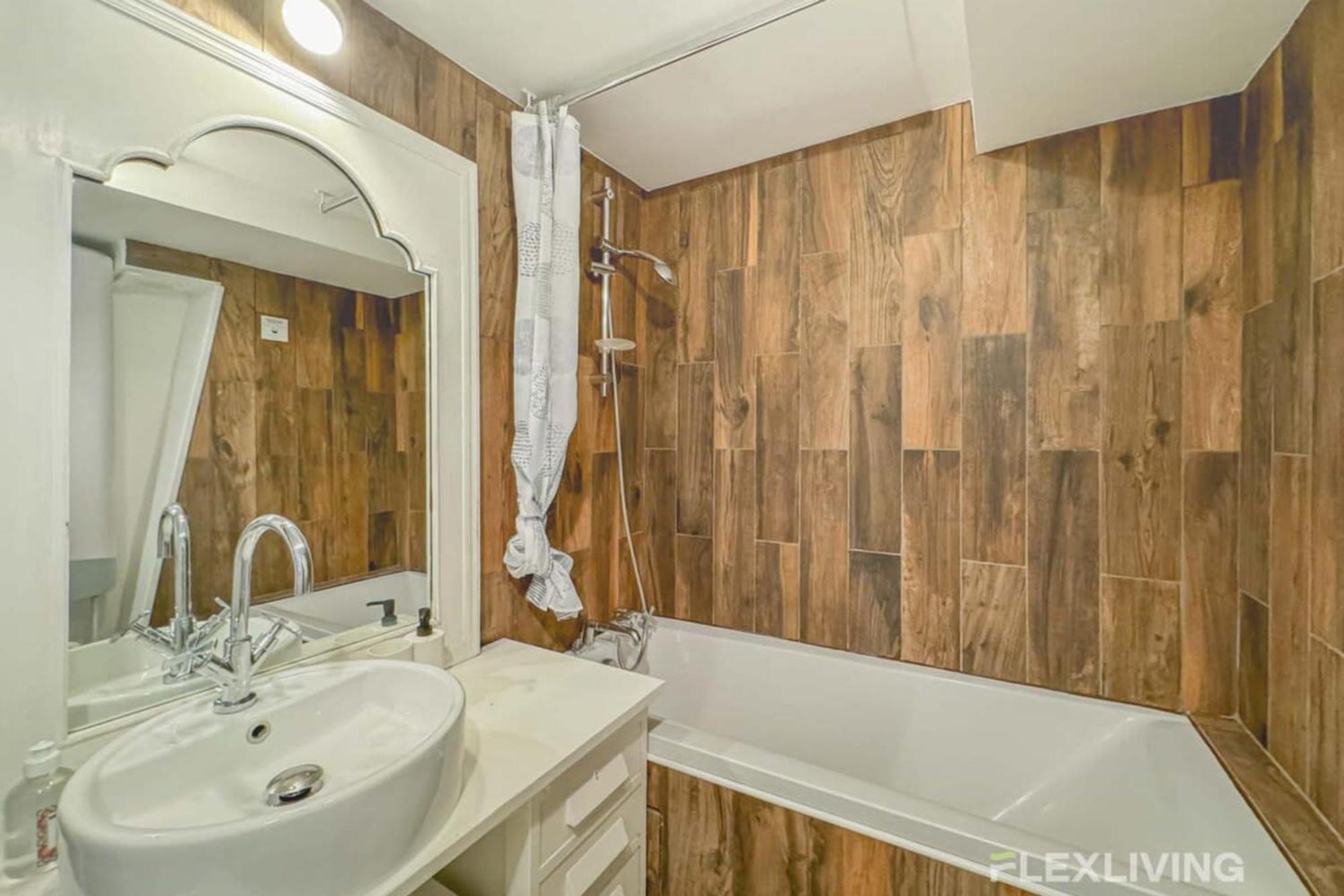 Flexliving - Whole Flat - Lune Apartment