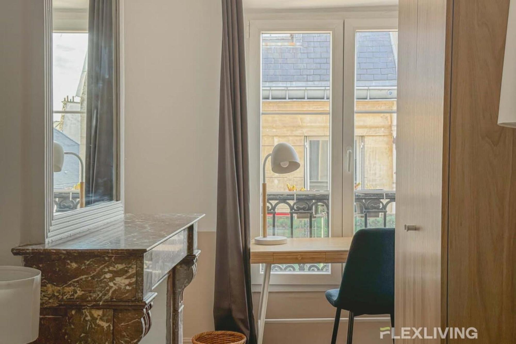 Flexliving - Whole Flat - Lune Paris