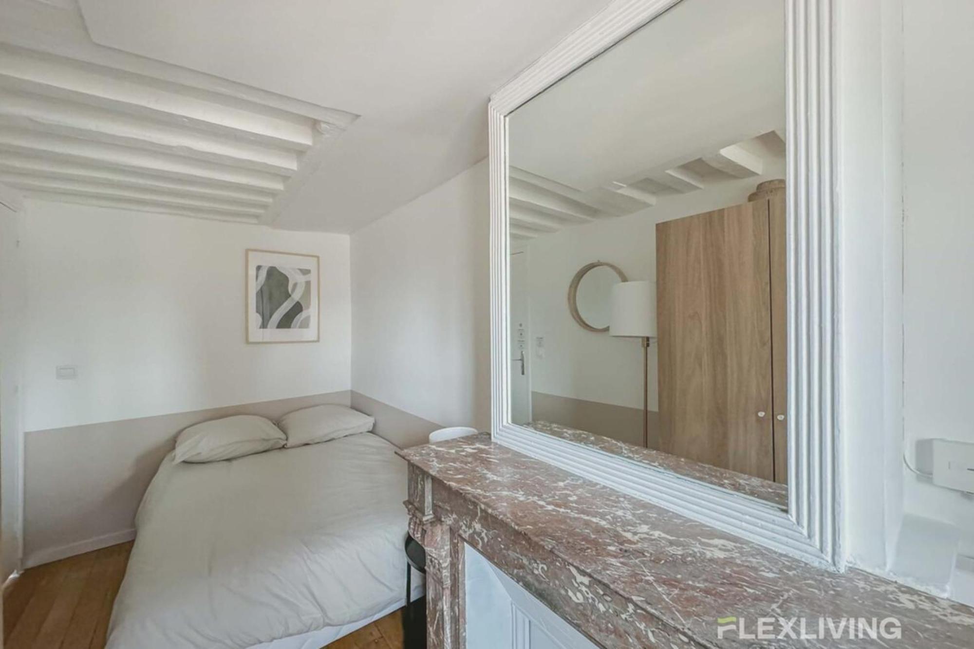 Flexliving - Whole Flat - Lune