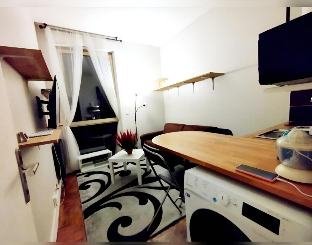 Le Napoleon Invalides Independante Holiday home Paris