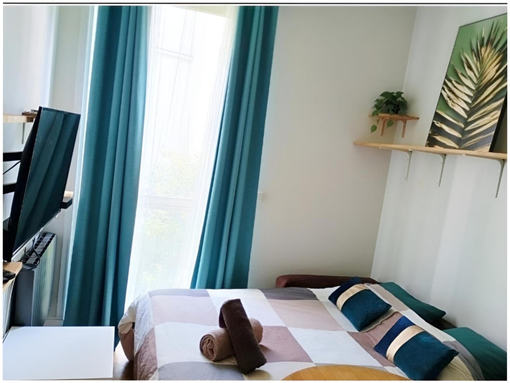 Le Napoleon Invalides Independante Holiday home