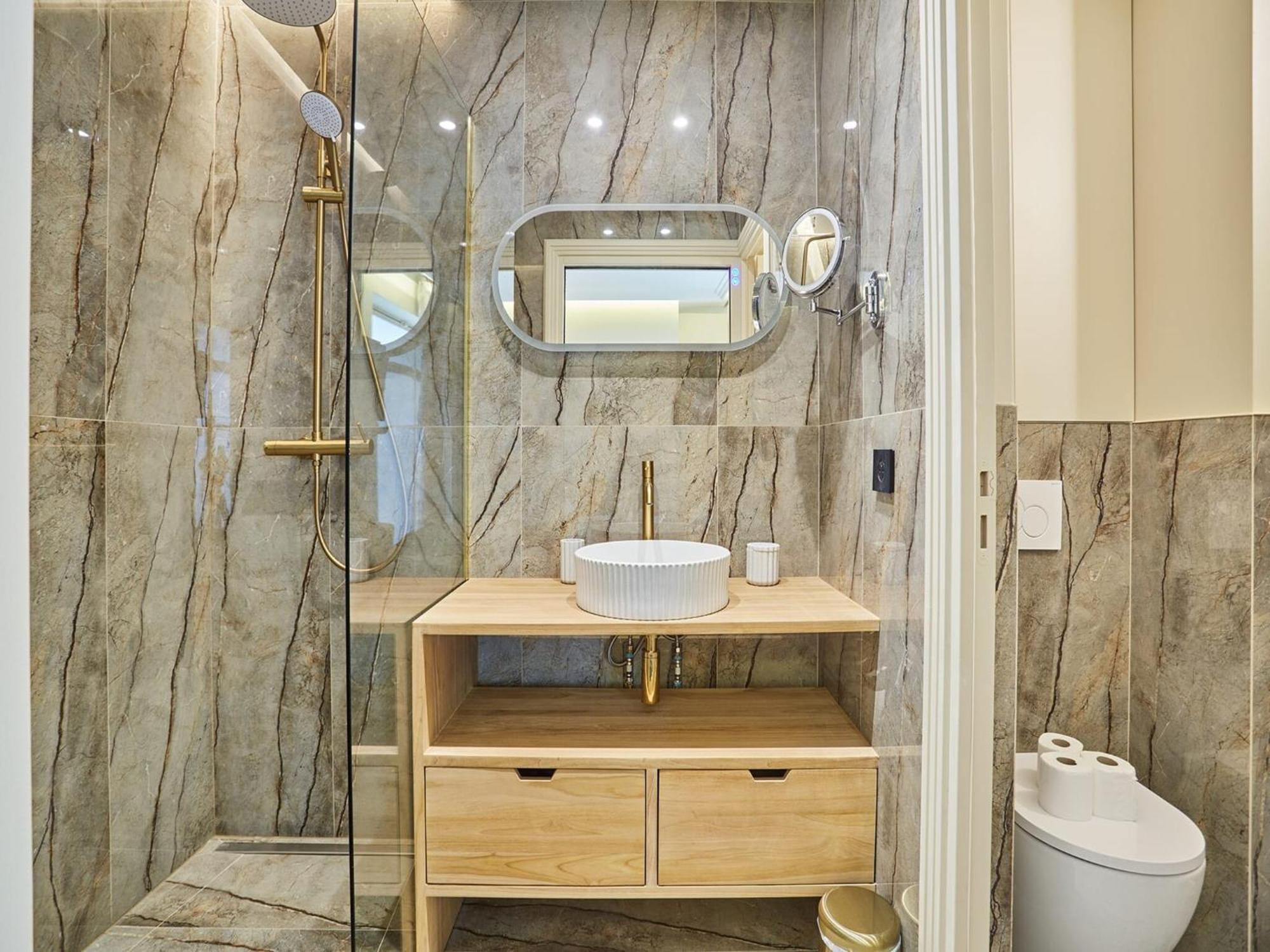 Incredible Le Marais With Terrace Apartment *