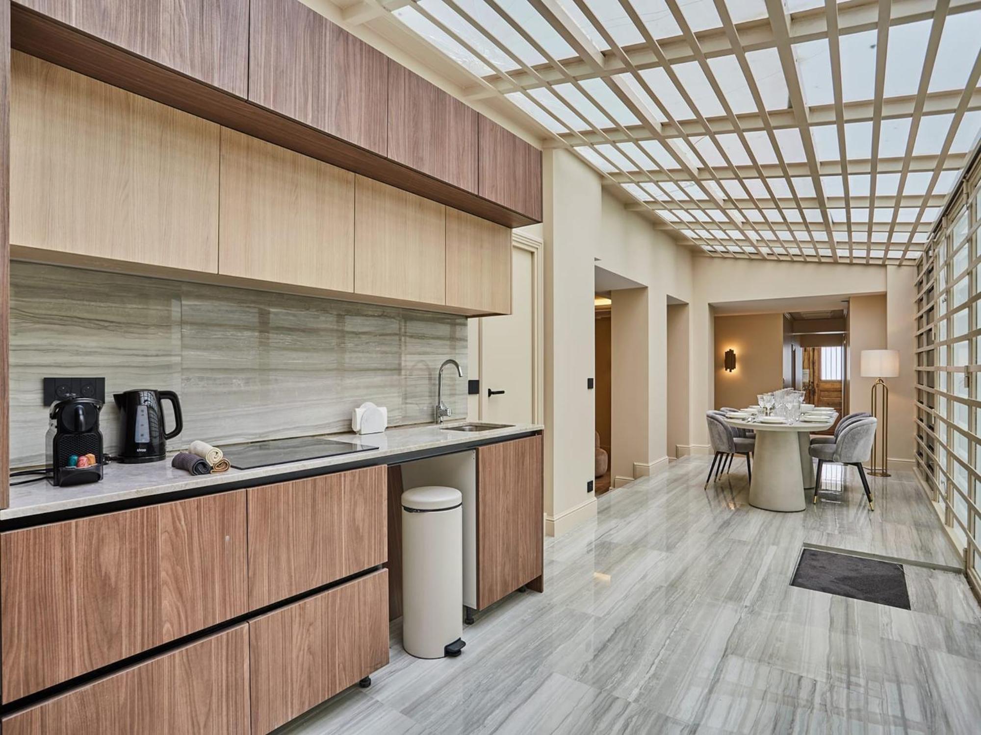 Incredible Le Marais With Terrace Paris
