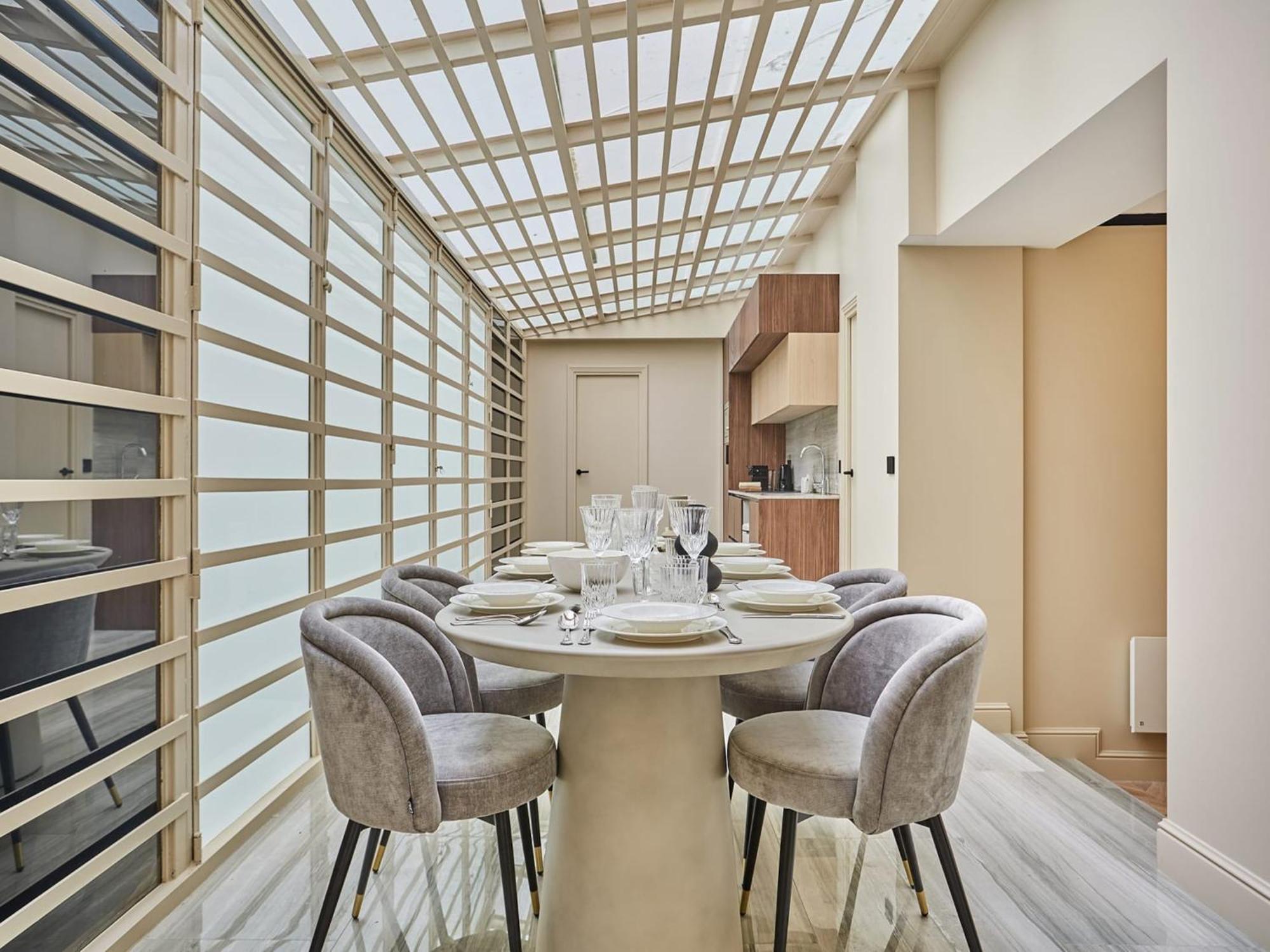 Incredible Le Marais With Terrace Apartment *