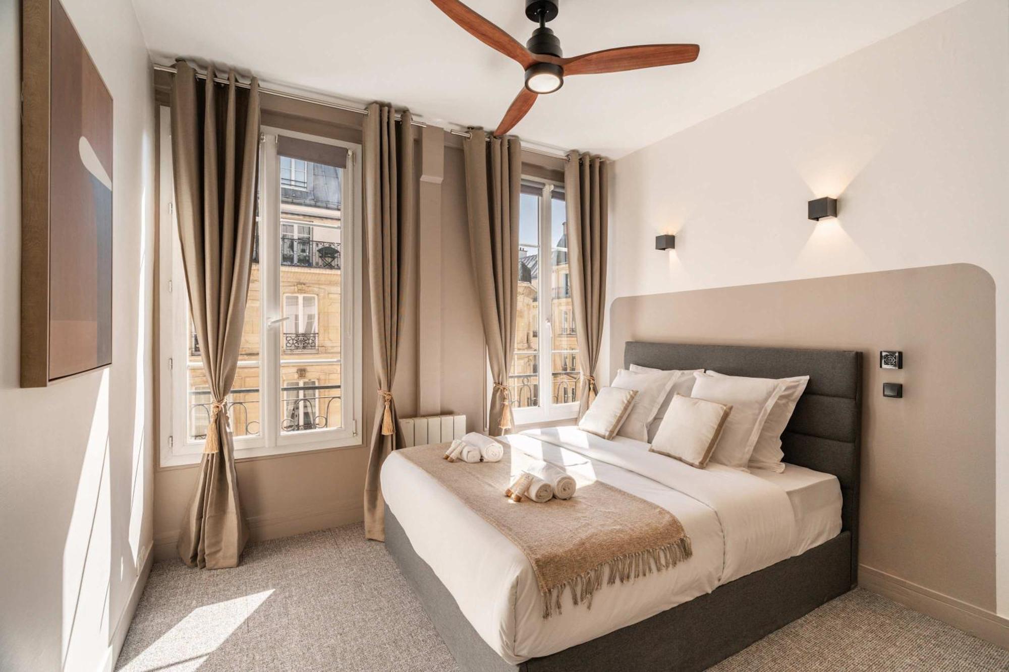 Apartment New Heaven Near Louvre Museum