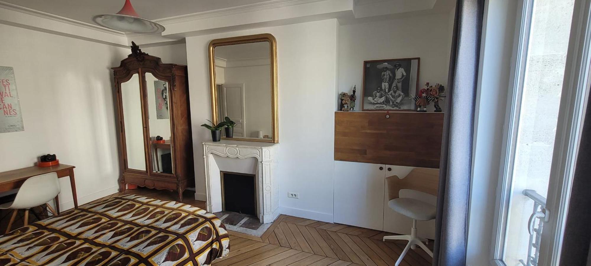 Between Montmartre And The Saint-martin Canal Apartment Paris