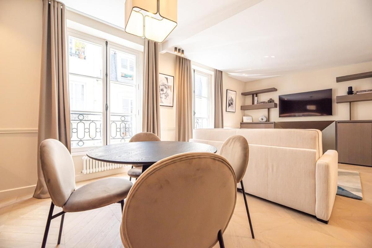 Apartment Relax In A Charming Flat In Le Marais Paris