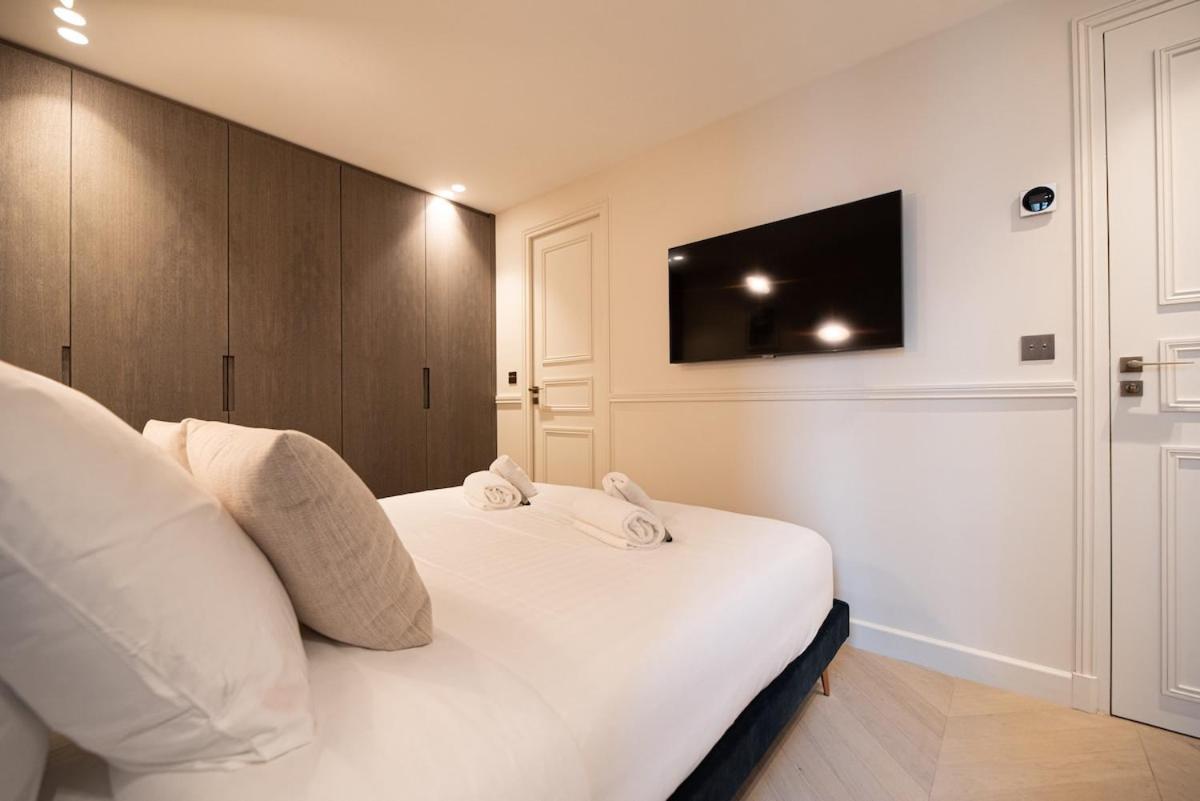 Relax In A Charming Flat In Le Marais *