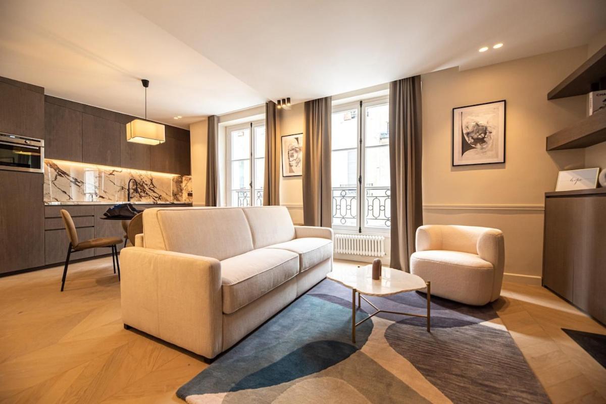 Relax In A Charming Flat In Le Marais Apartment