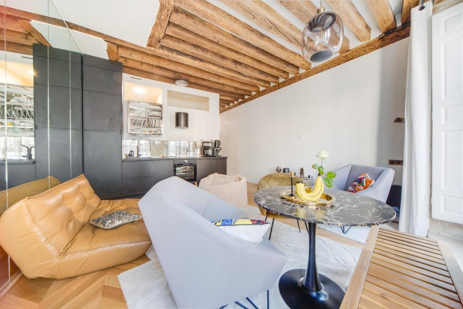 Apartment Marais Heart *