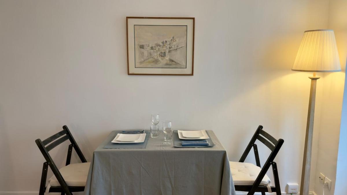 Au Coeur De Montmartre, Vivez Comme Un Local, Au Calme, Quartier Vivant, A Pied! * Paris