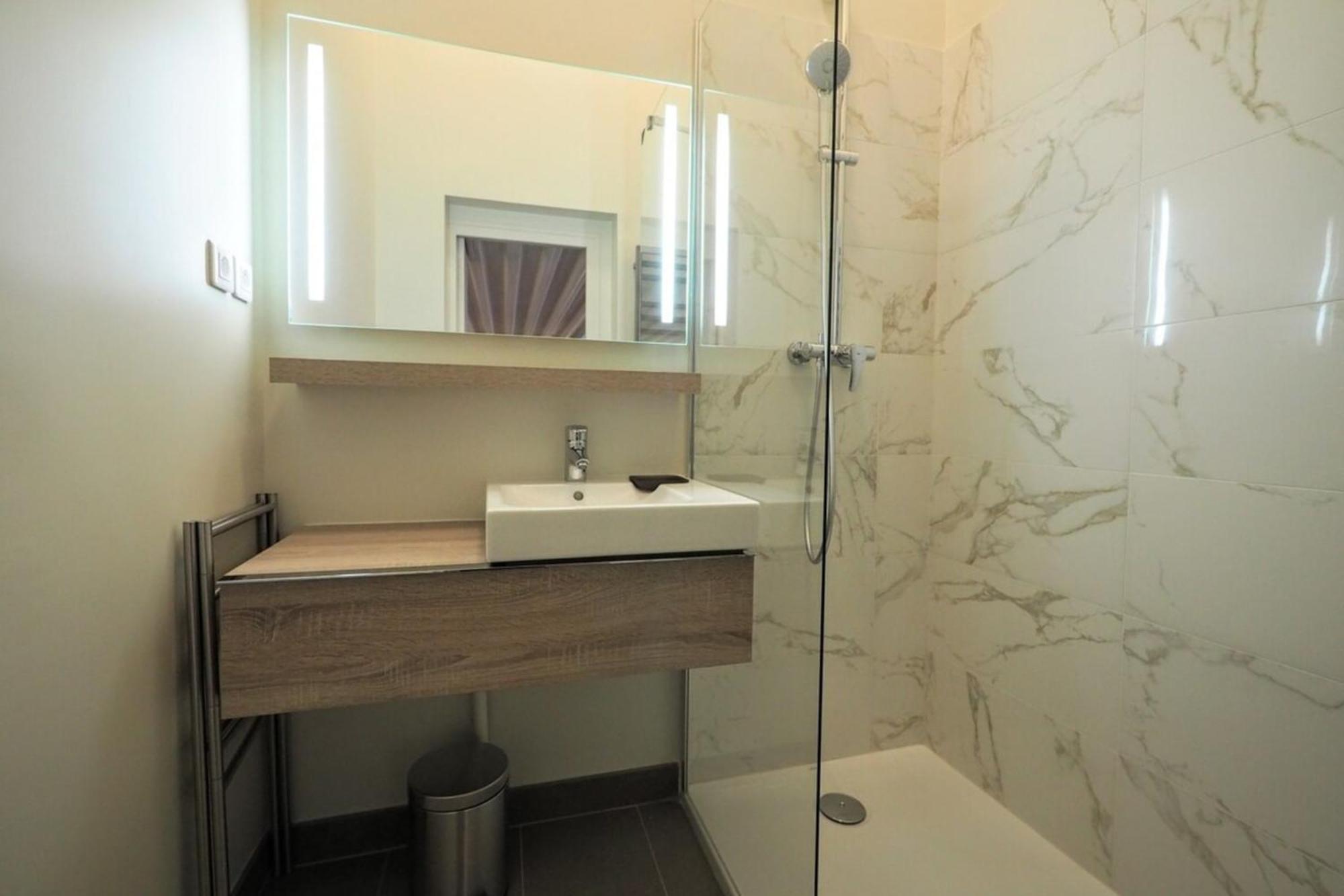 Moliere Chicsuites