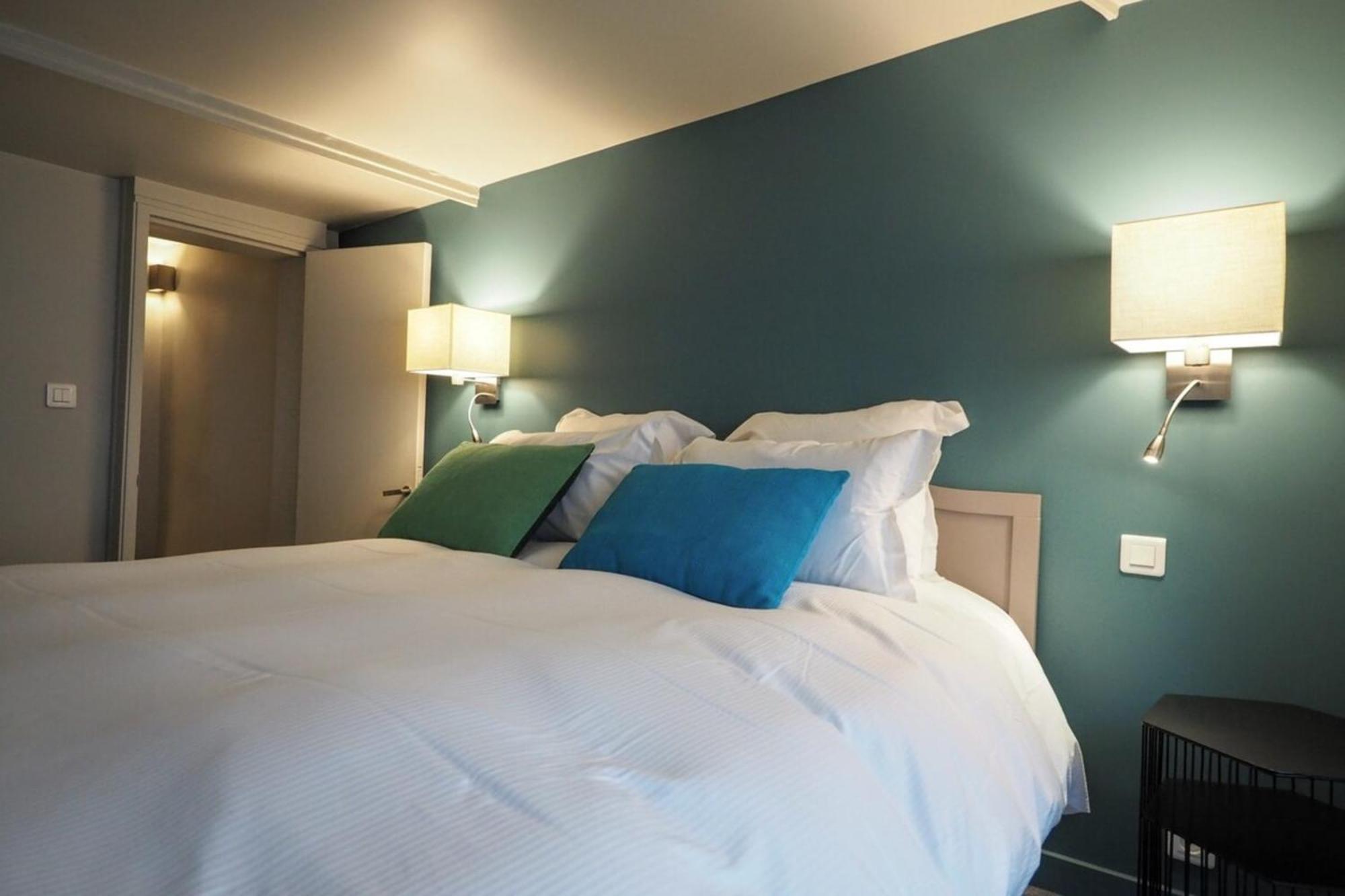 Moliere Chicsuites Apartment