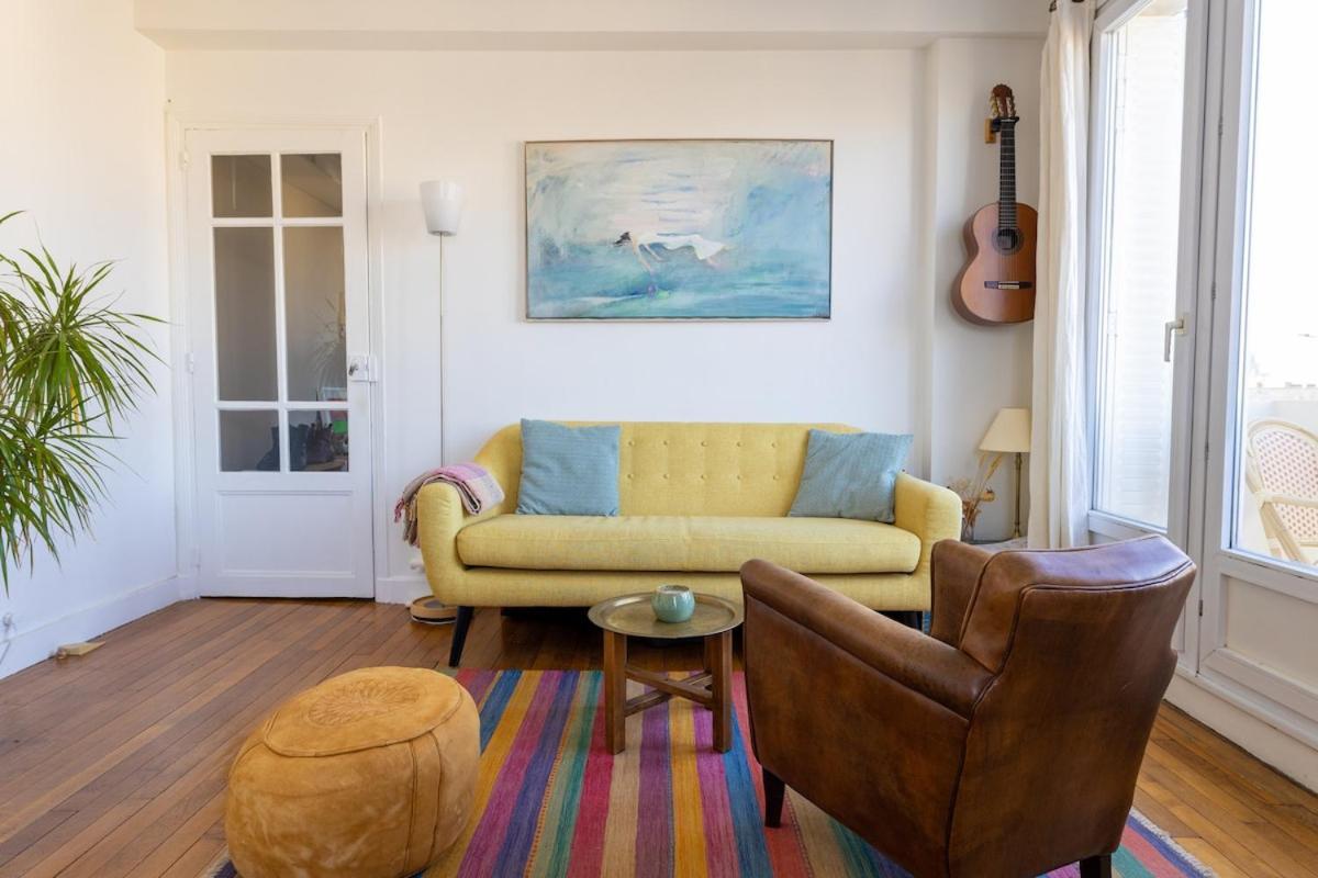 Apartment Two With View Near Canal *