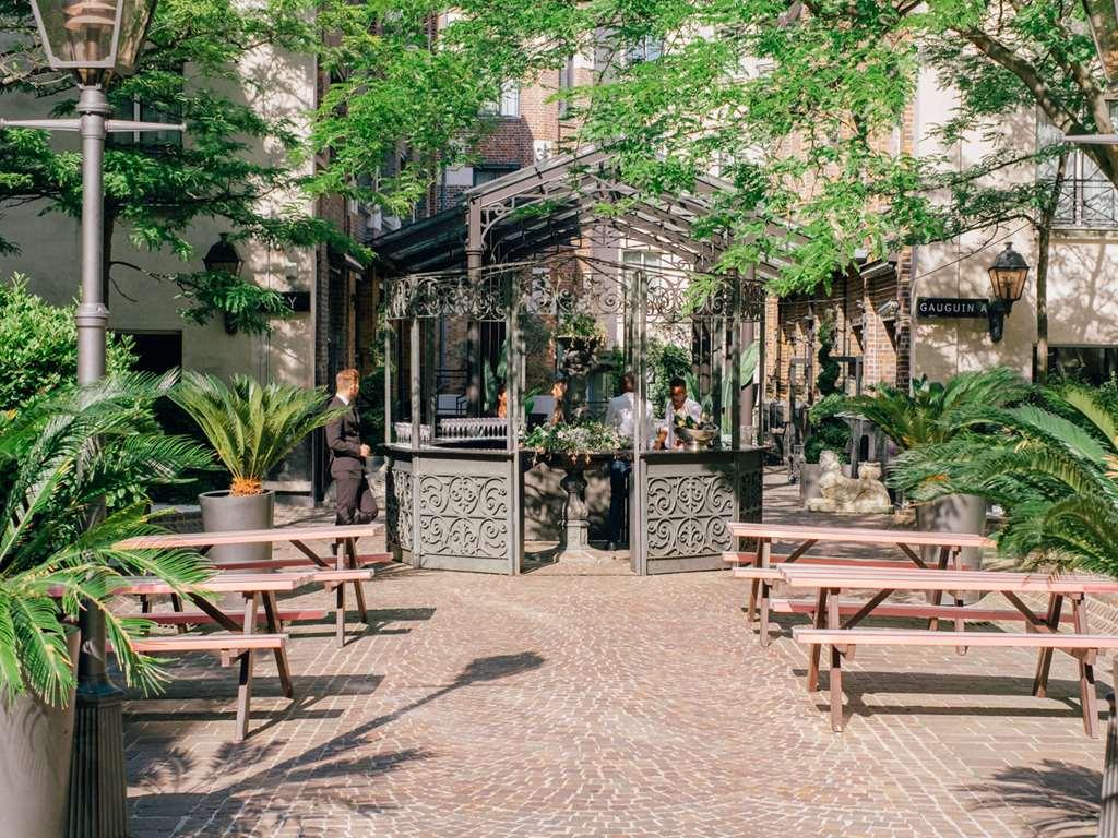 Les Jardins Du Marais Hotel