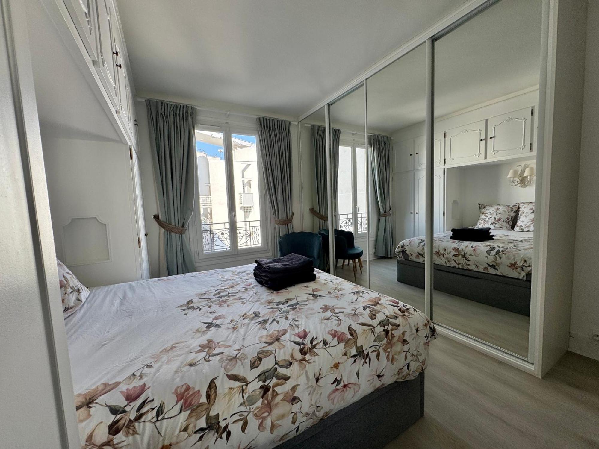 Appartement 2 Pieces Elegant Proche Porte De Versailles