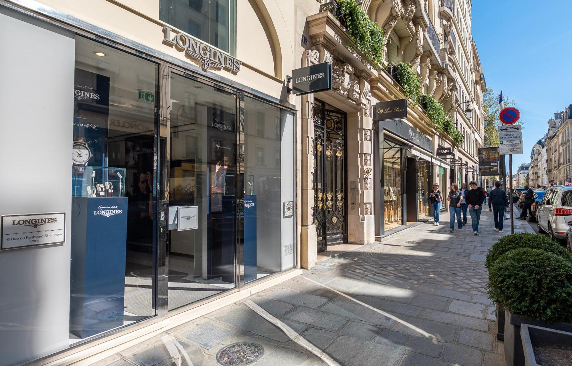 Apartment Lease Mobility L Champs-elysee & Eiffel View L Triplex 2br & Rooftop *