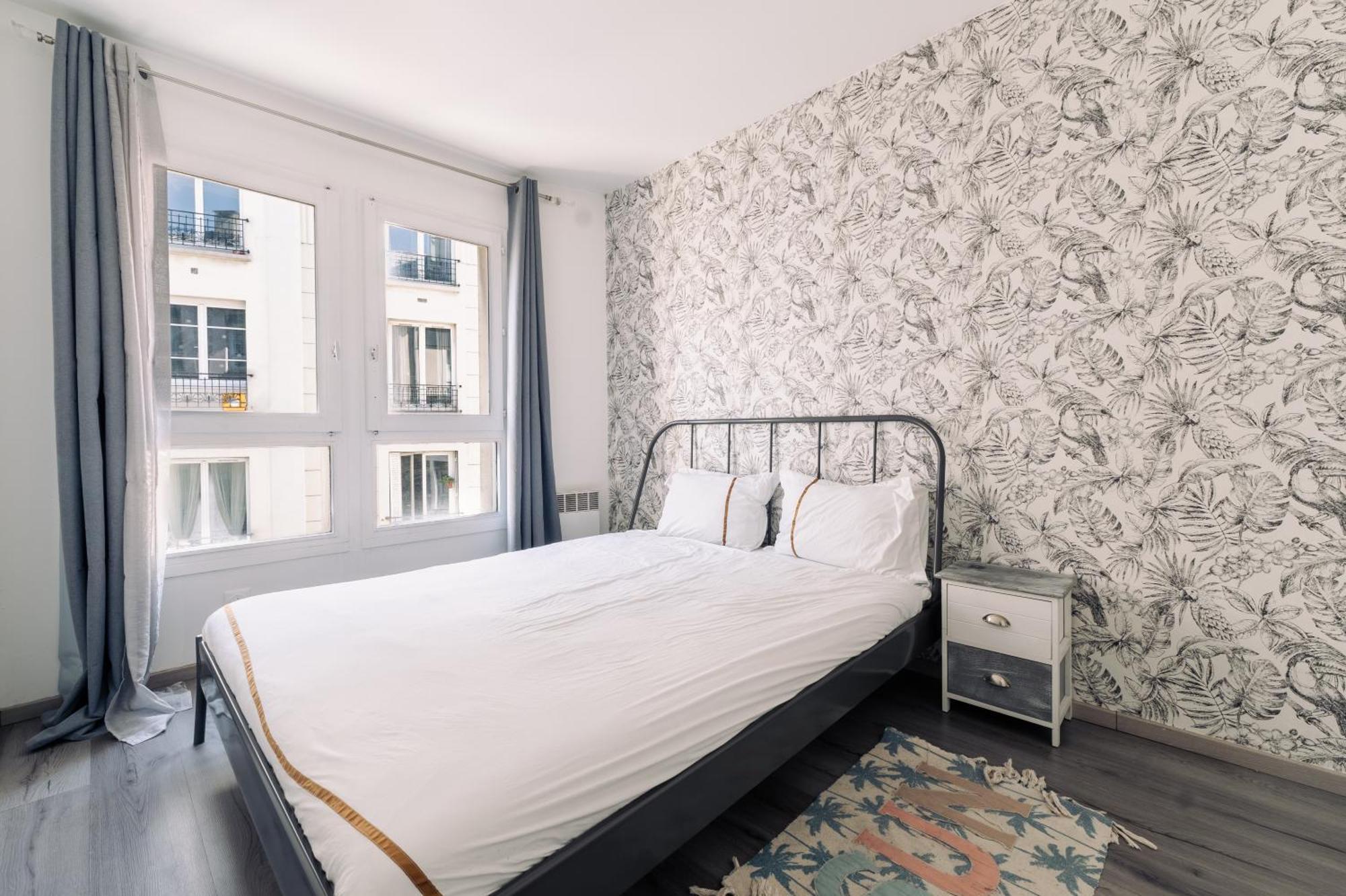 Pied-a-terre In 19 Apartment Paris