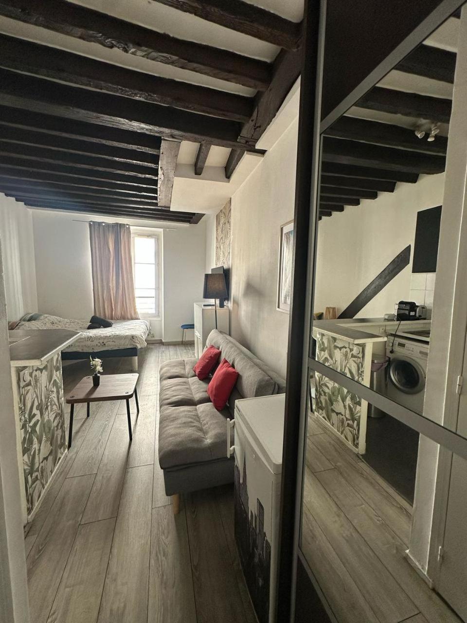 Apartment Ponthieu