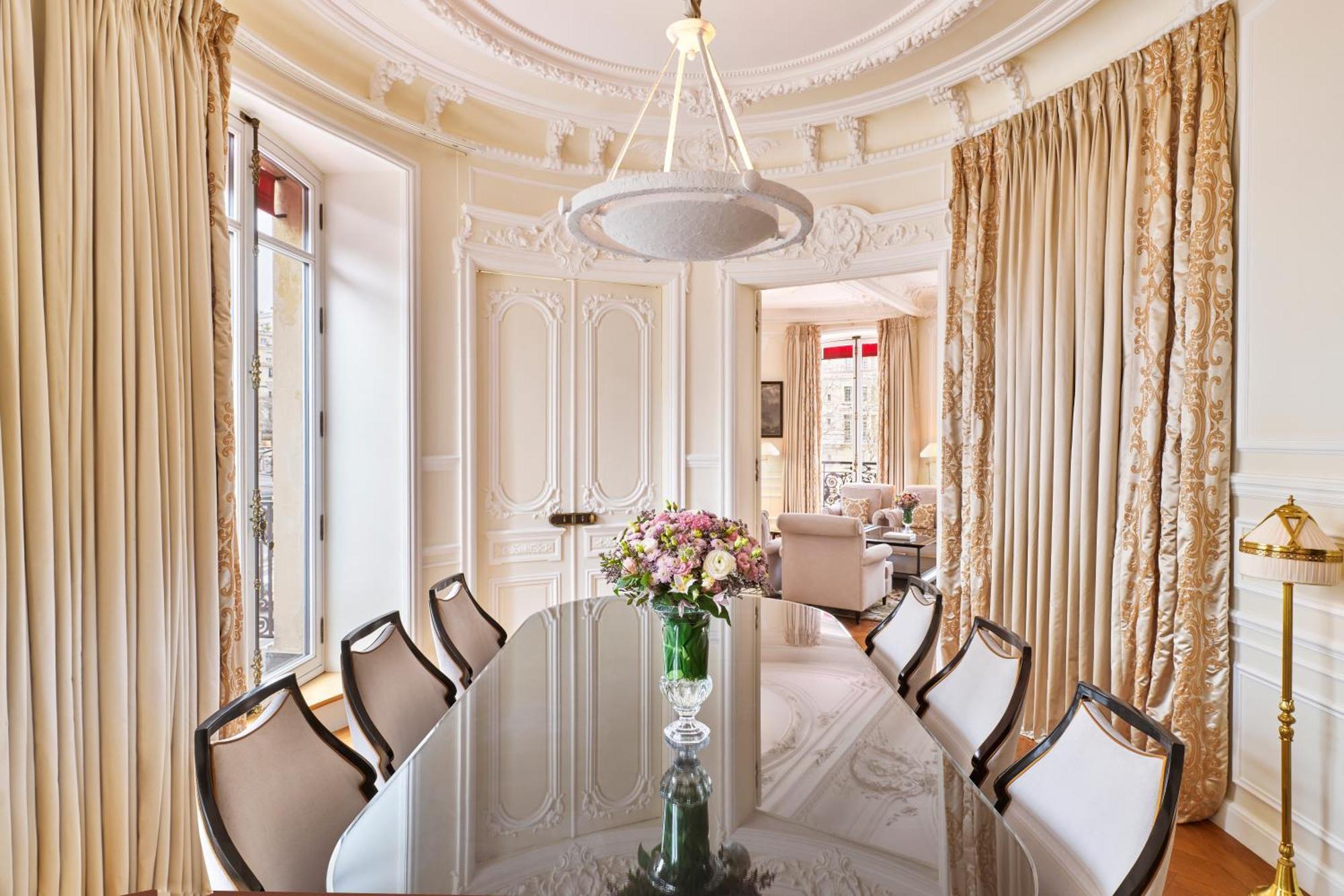 Barrière Fouquet's Hotel Paris