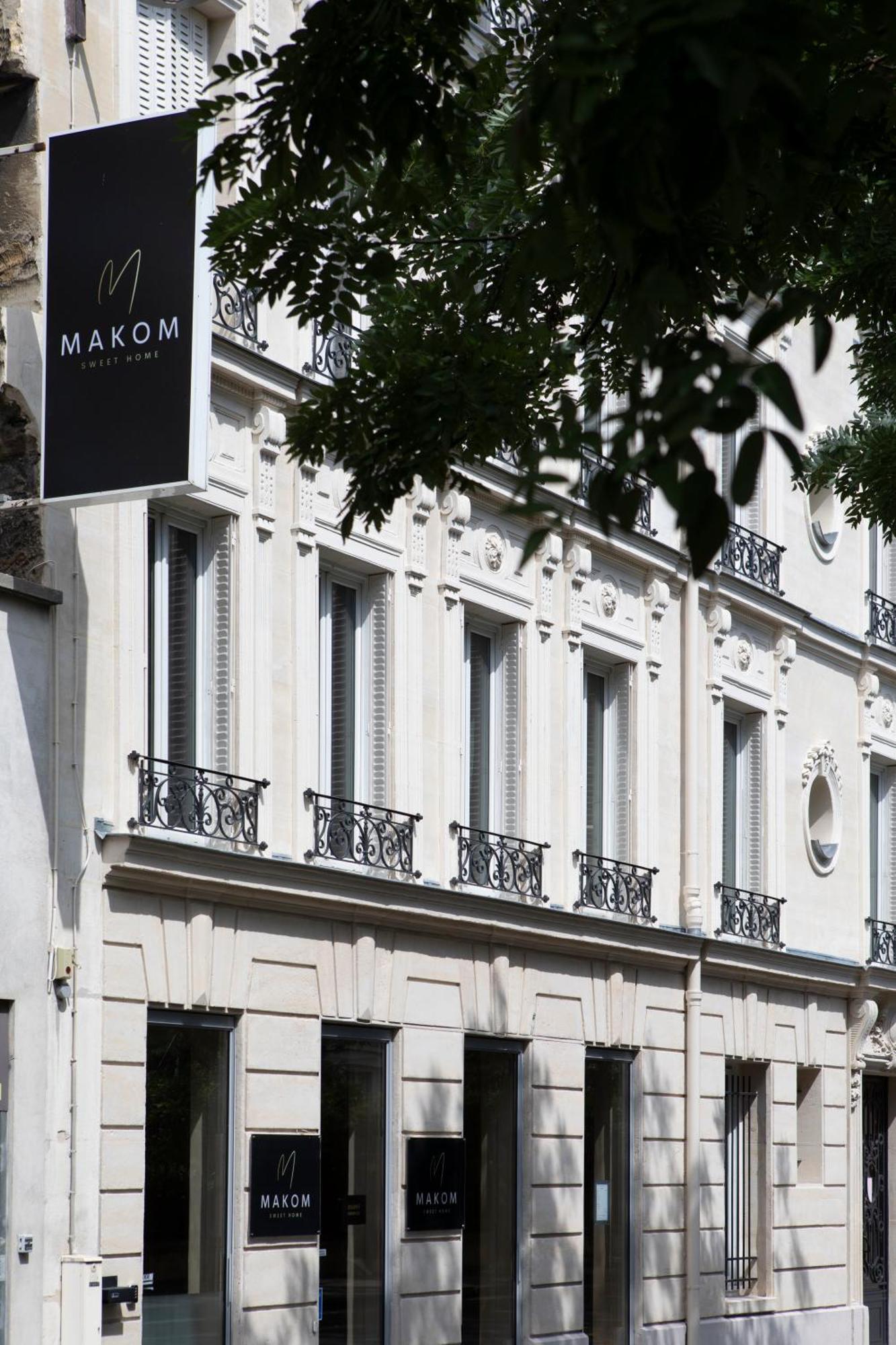 Makom Pereire Hotel