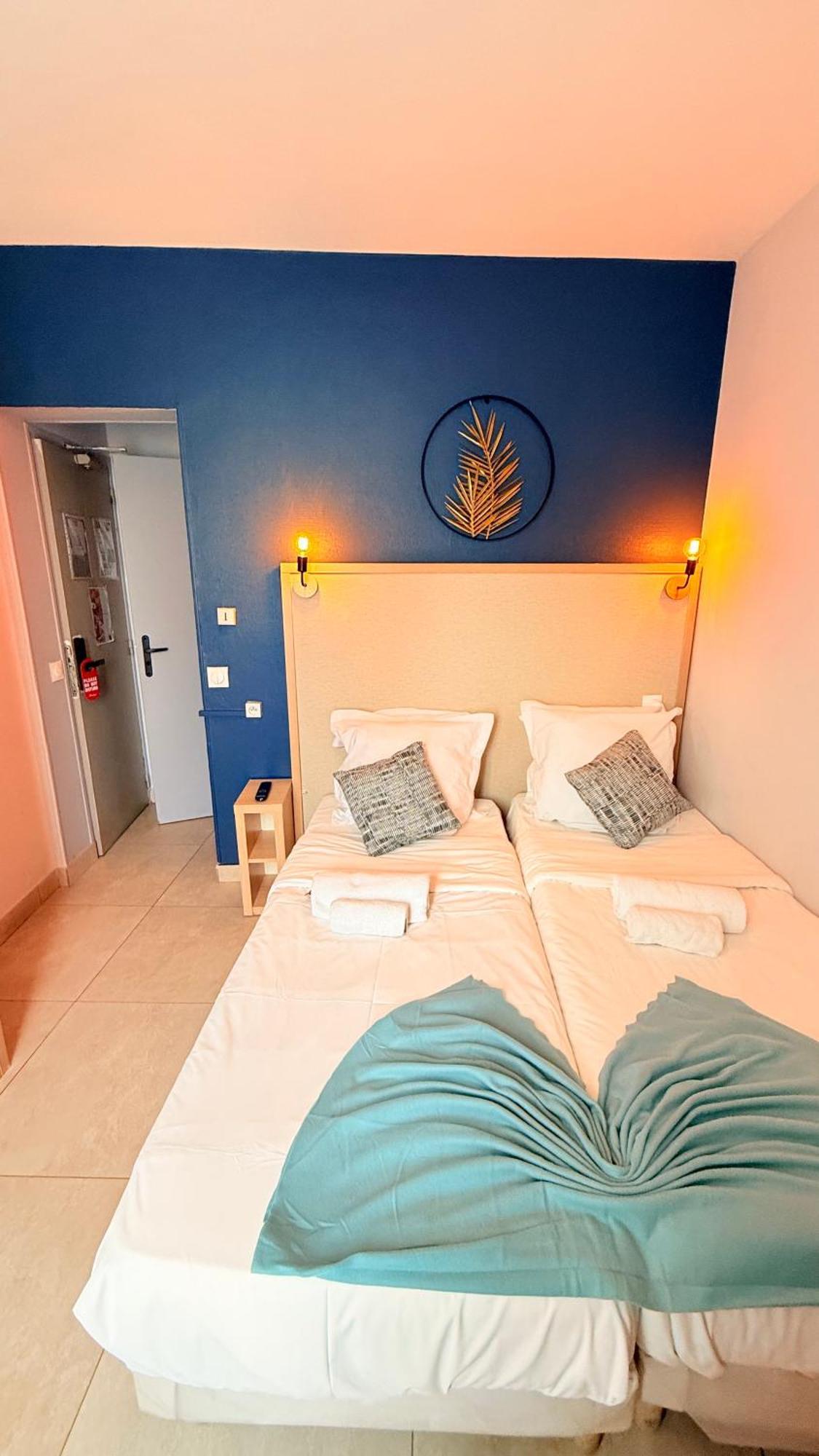 Hotel De Choisy 2*