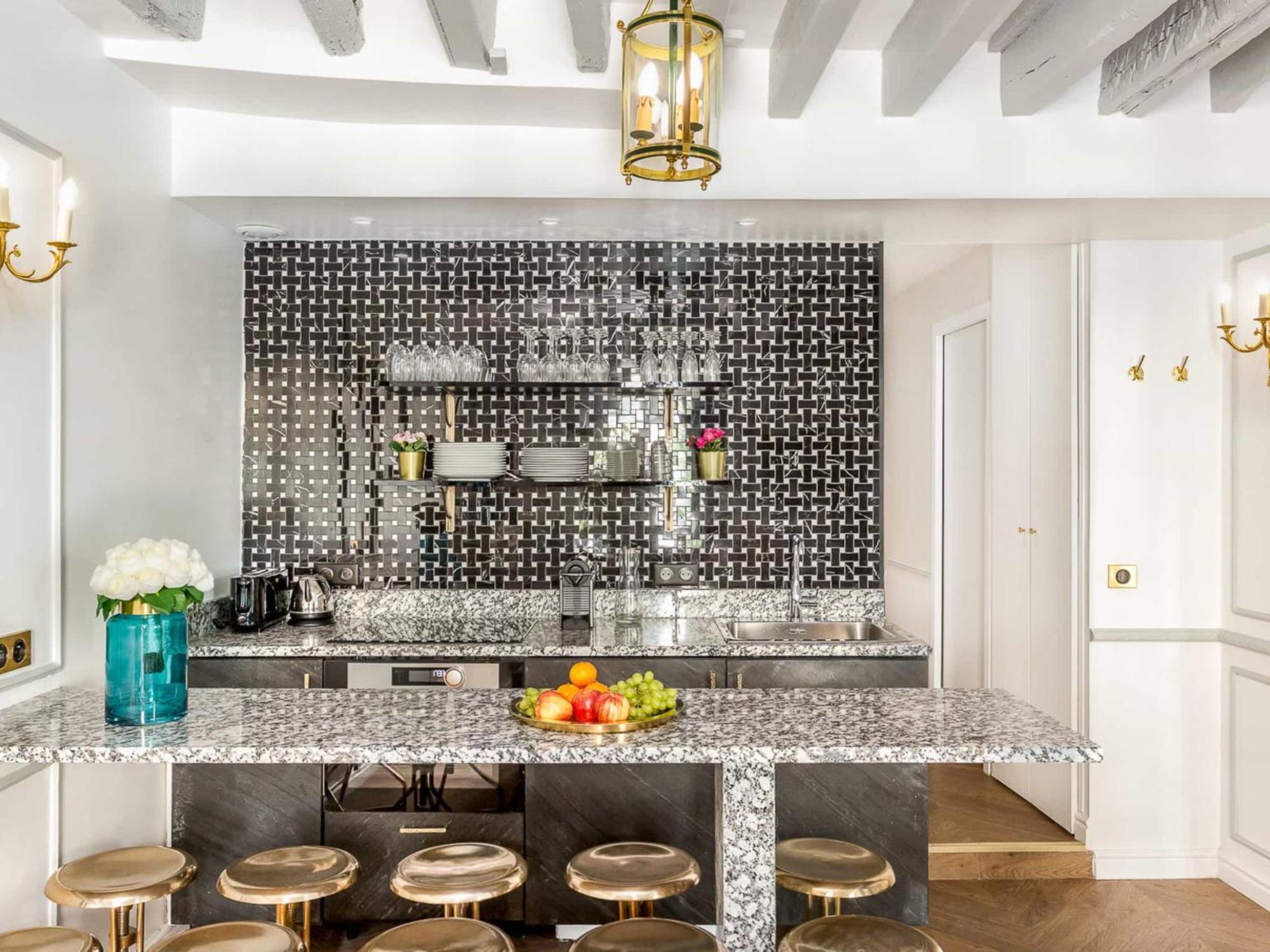 Merveil - Luxury - Louvre - Rambuteau Apartment *