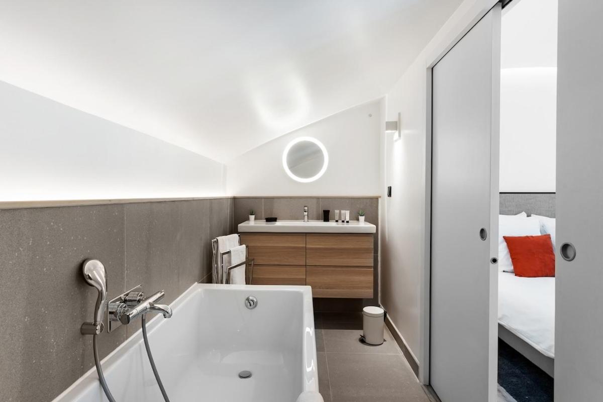 B4 Loft Duplex 175blo-paris Convention