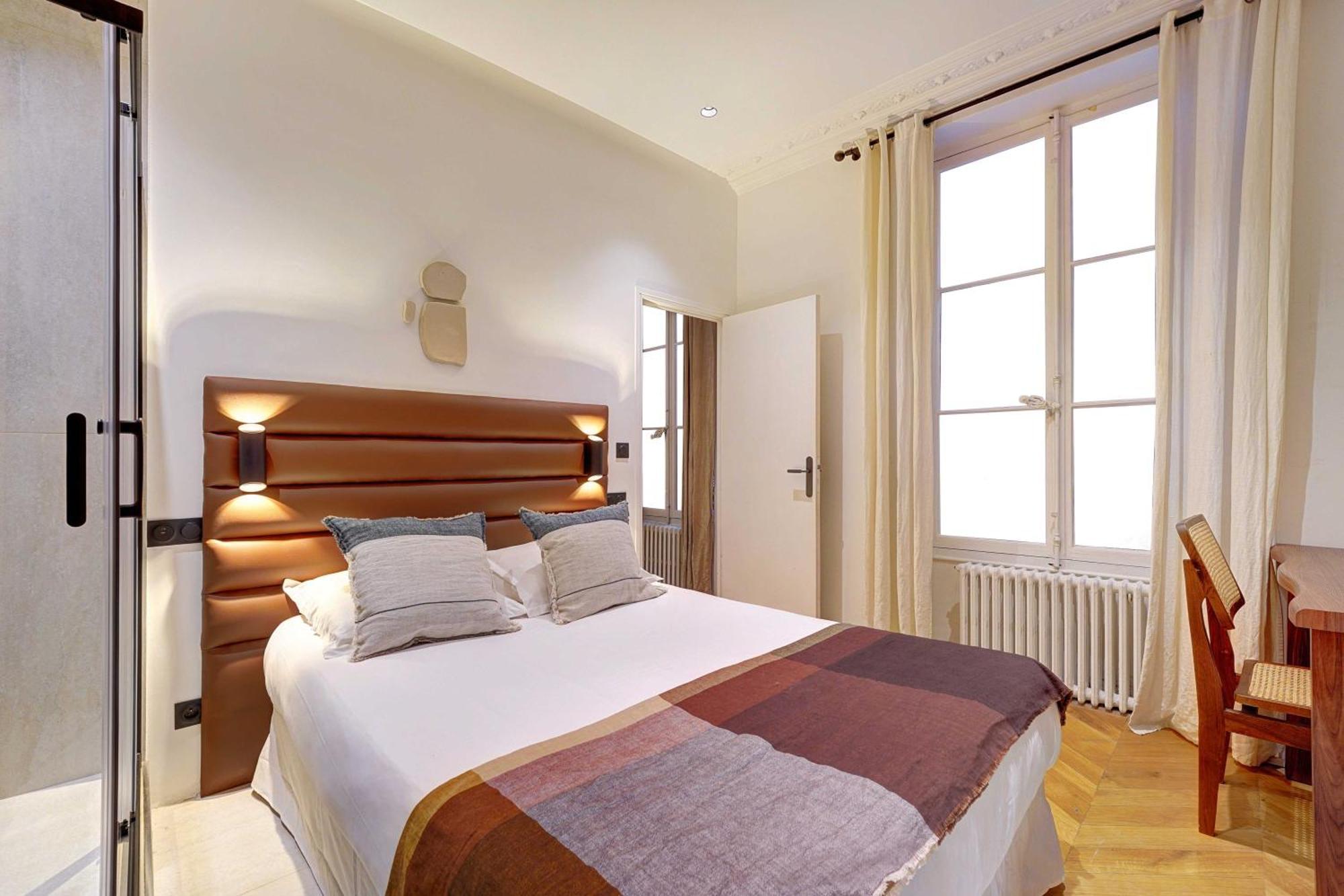 Charm And Elegance For 8p-3br - Grands Boulevards Apartment *