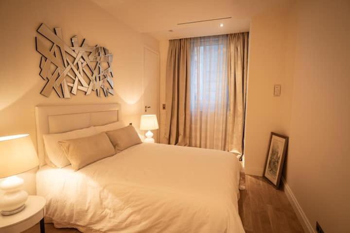 Luxury - Champs Elysees * Paris
