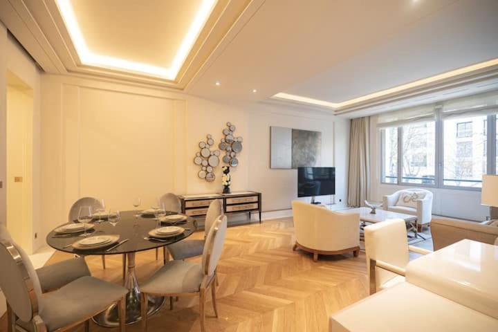 Luxury - Champs Elysees