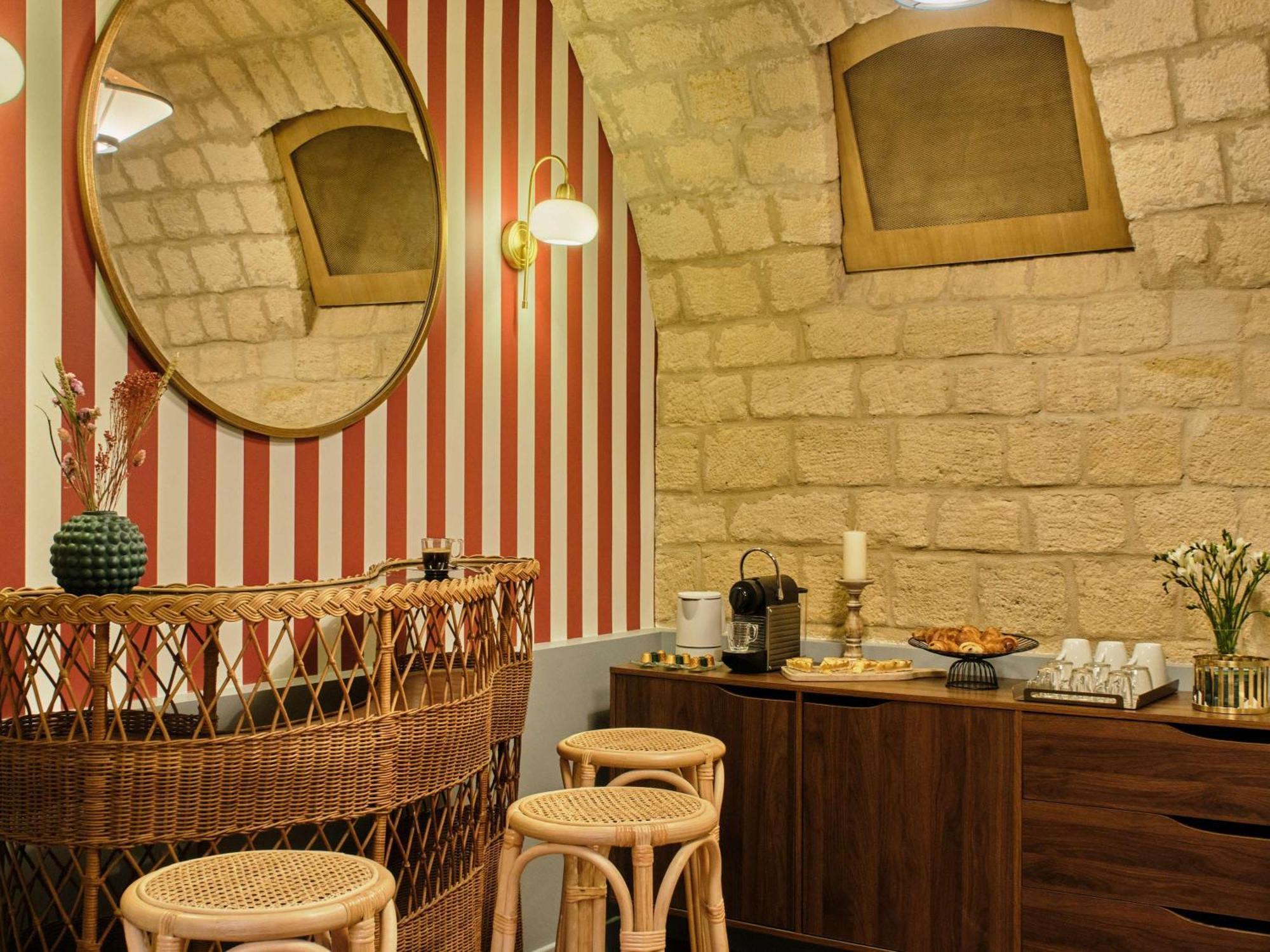 Mercure Notre Dame Saint Germain Des Pres Hotel